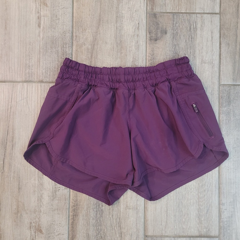 Lululemon Size 6 Tracker Short IV Women Purple Running Athletic Shorts